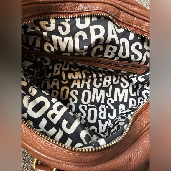 Marc by Marc Jacobs re-edition Groovee Two-way Leather Bag - Picture 7 of 10